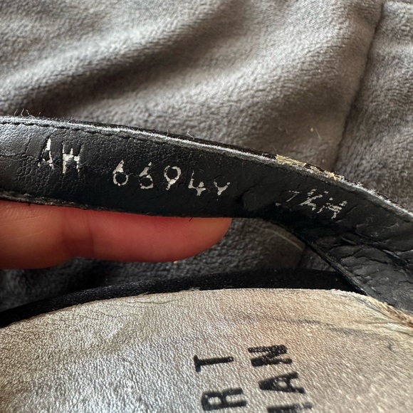 Stuart Weitzman Black Satin Open Toe Slingback Heels Size 7.5 - Picture 7 of 9